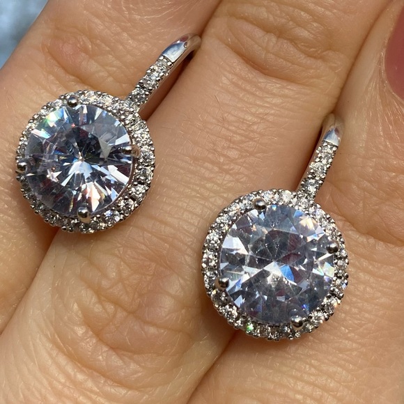 NEW Sterling Silver Diamond Earrings - Picture 5 of 6